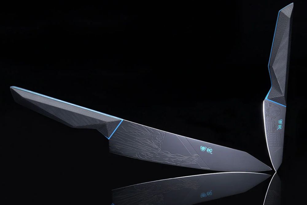 The Batman 2-Piece Set Chef Knife From Dalstrong