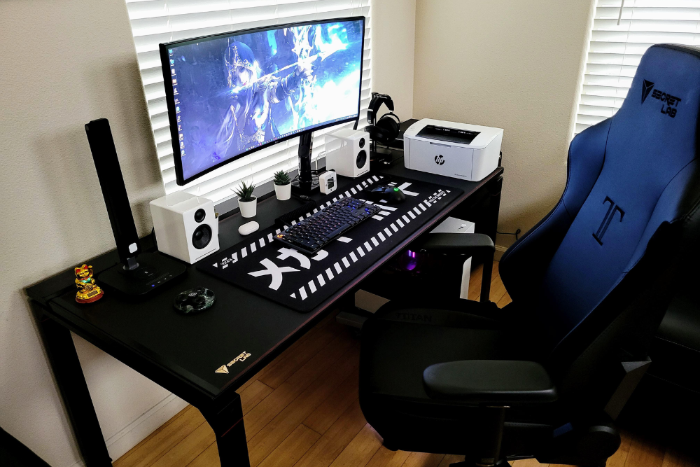 Secret Labs Gaming Desk