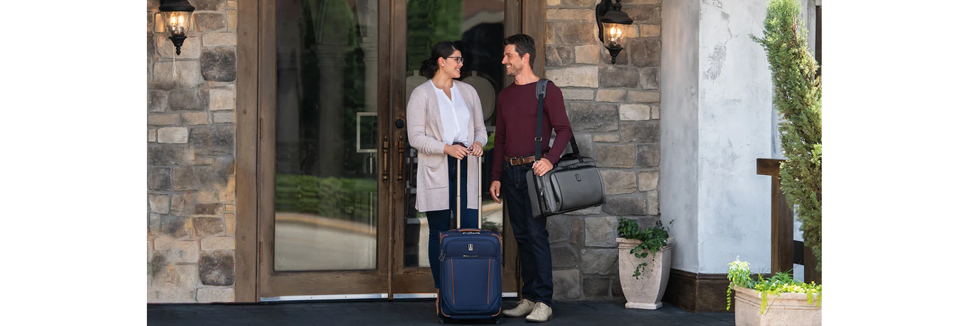 Jak podrÃ³Å¼owaÄ‡ majÄ…c przy sobie minimum bagaÅ¼u i maksymum stylu?